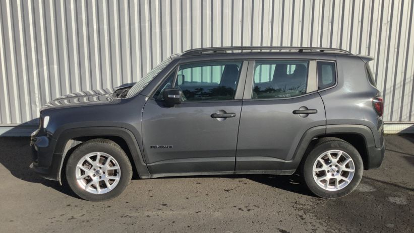 Aperçu du véhicule : RENEGADE 1.5 Turbo T4 130 ch BVR7 e-Hybrid Altitude