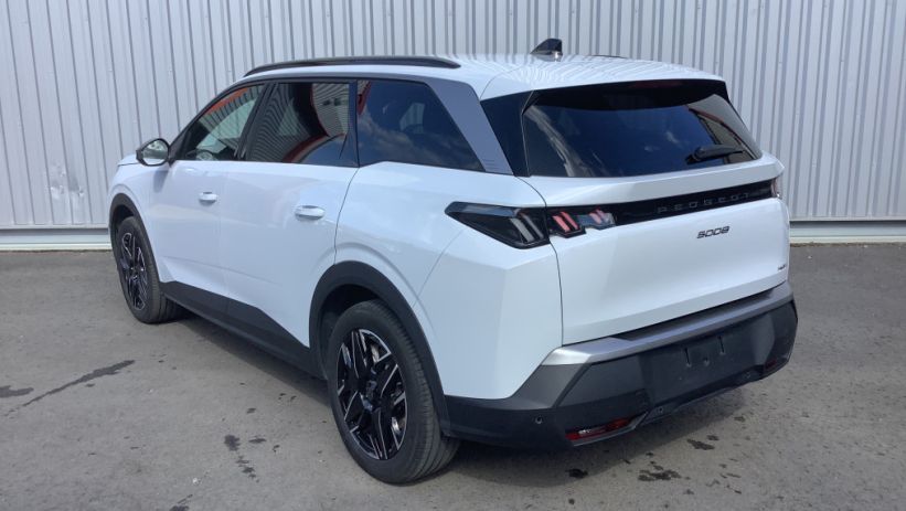 Aperçu du véhicule : 5008 Hybrid 145 ch e-DCS6 Allure