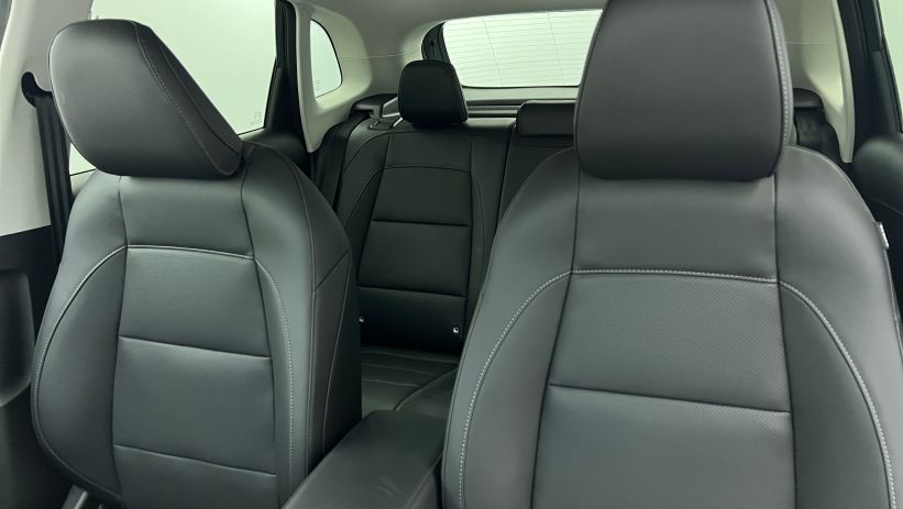 Aperçu du véhicule : 1.5 L Hybrid+ 197 ch Luxury Hampstead Grey avec 650€ d'équipements inclus