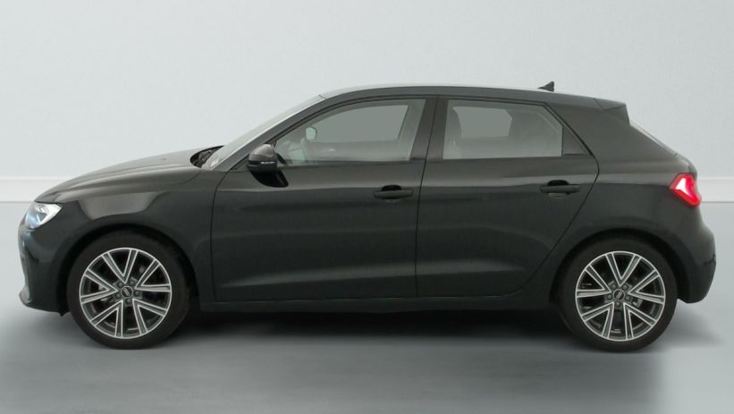 Aperçu du véhicule : 30 TFSI 110 ch S tronic 7 Advanced
