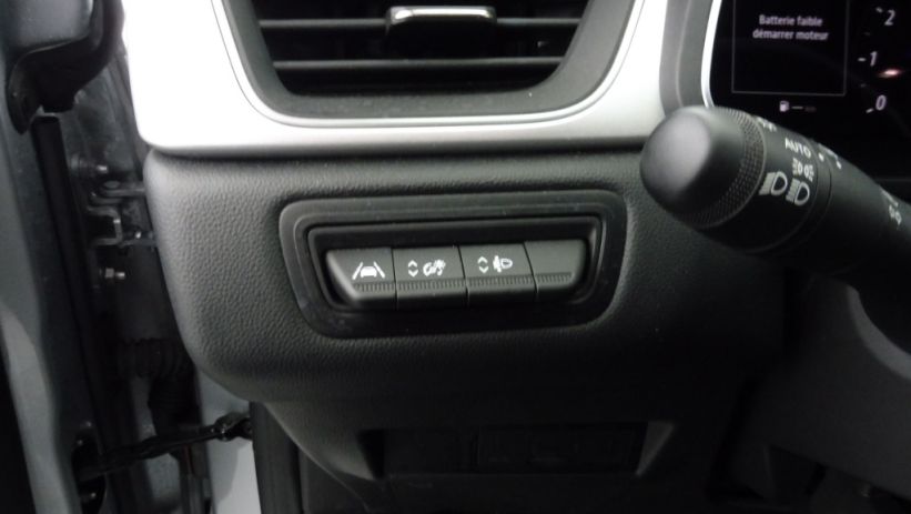 Aperçu du véhicule : 1.0 TCE 90CH TECHNO