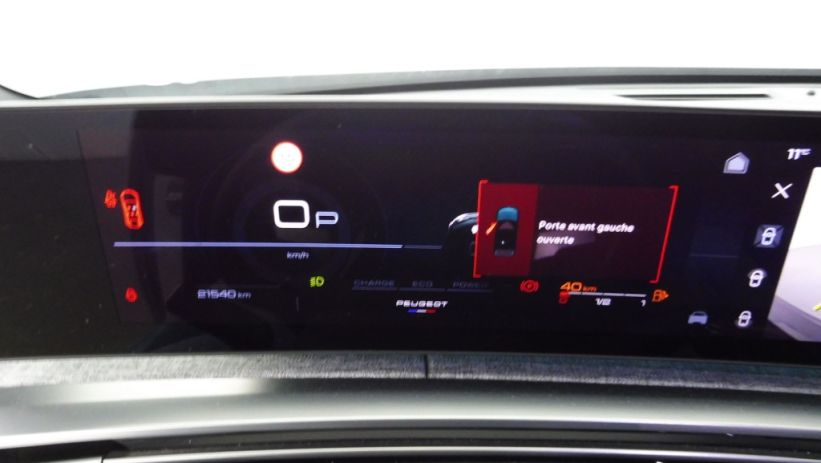 Aperçu du véhicule : HYBRID 136CH GT E-DCS6