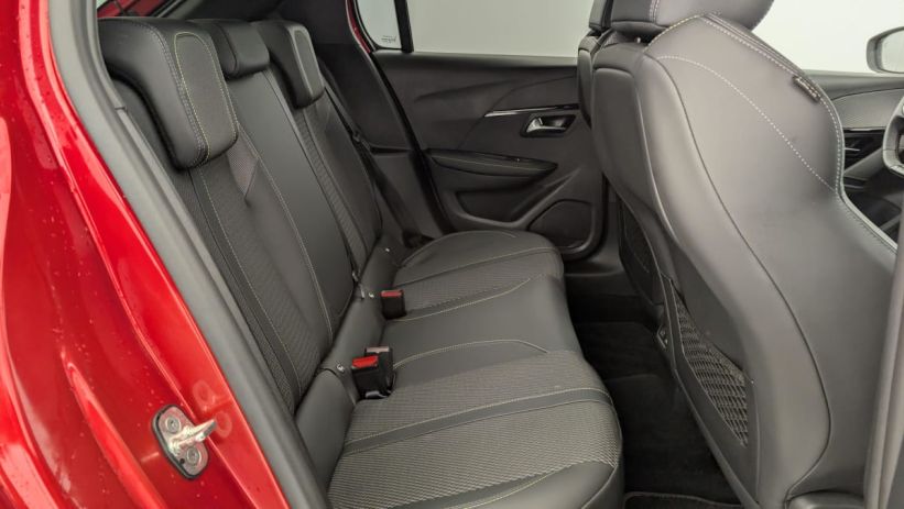 Aperçu du véhicule : Hybrid 136 e-DCS6 GT