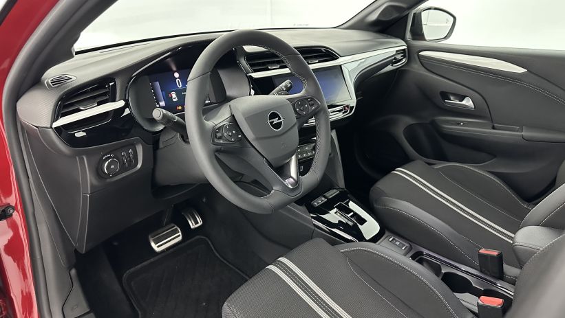 Aperçu du véhicule : 1.2 Turbo 100ch GS BVA8