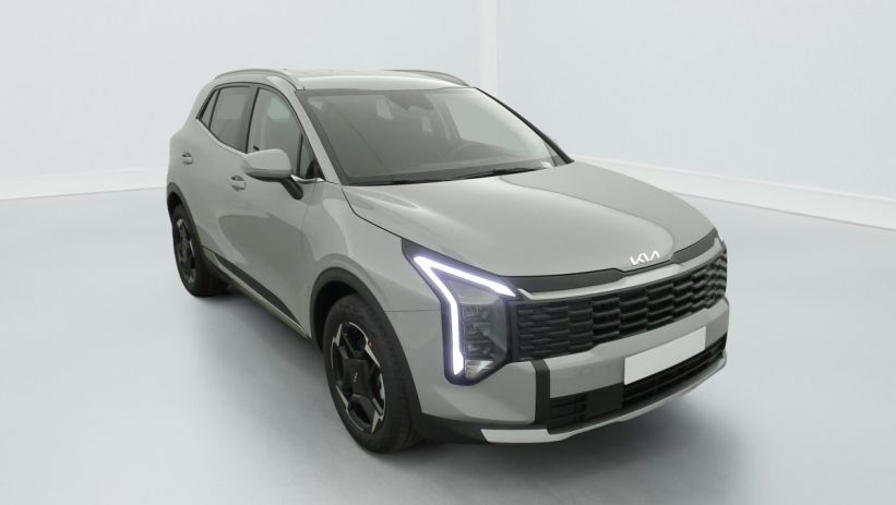 Aperçu du véhicule : HYBRIDE 239 CH BVA6 ACTIVE