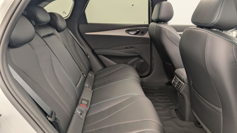 Aperçu du véhicule : 1.5l DM-i 156 kW PHEV Comfort