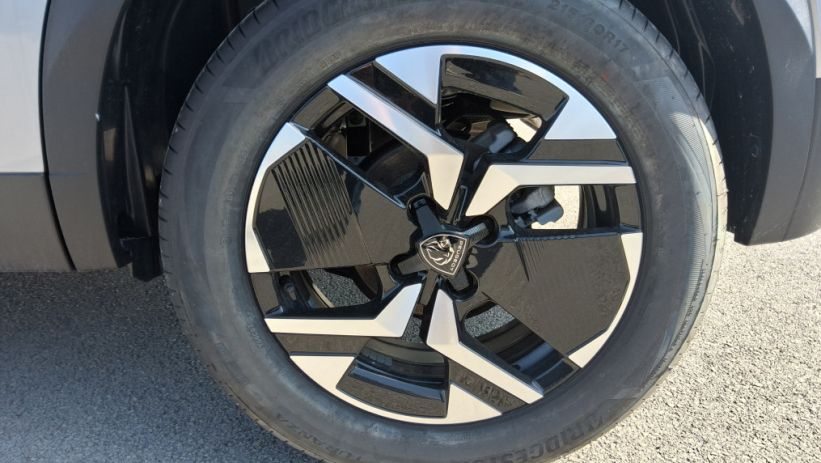 Aperçu du véhicule : 2008 Hybrid 145 e-DCS6 Allure