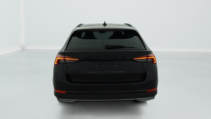 Aperçu du véhicule : 1.4 TSI PHEV iV 204 ch DSG6e Sportline