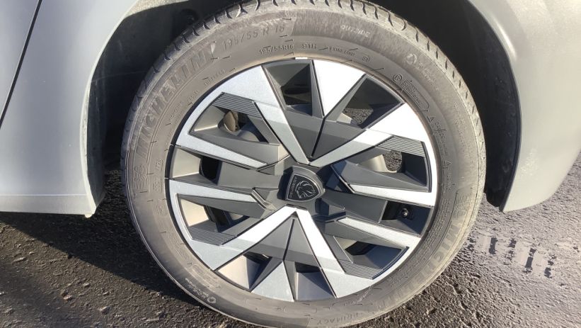 Aperçu du véhicule : 208 PureTech 100 S&S BVM6 Active