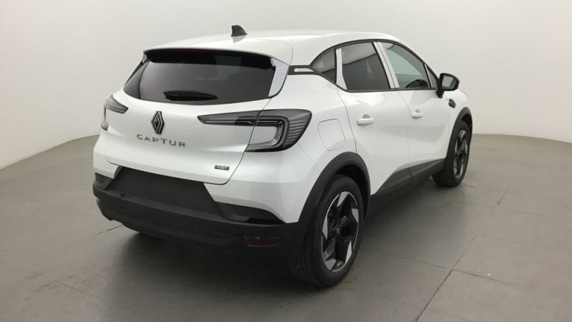 Aperçu du véhicule : CAPTUR E-Tech full hybrid 145 ch Techno