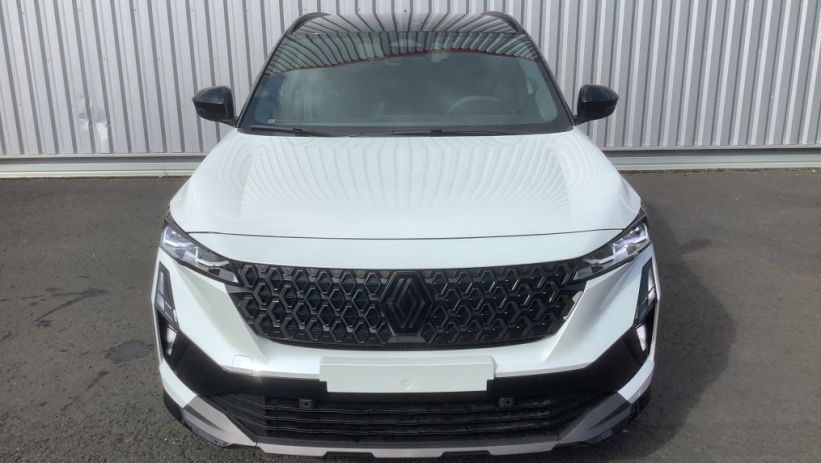 Aperçu du véhicule : AUSTRAL full hybrid E-Tech 200 ch Esprit Alpine