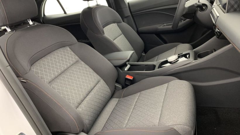 Aperçu du véhicule : 1.5 L Hybrid+ 195 ch Comfort