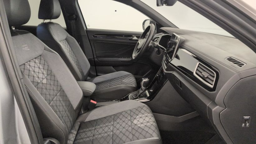 Aperçu du véhicule : 2.0 TDI 150 START STOP DSG7 R-LINE