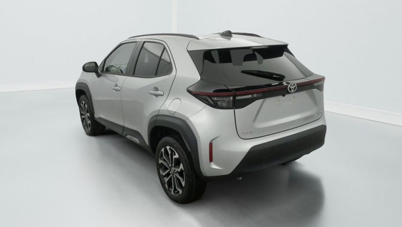 Aperçu du véhicule : 130h 2WD Design