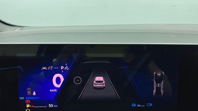 Aperçu du véhicule : E-Tech full hybrid 200 Techno esprit Alpine Blanc Nacré Toit Noir Etoilé avec 2400€ d'équipements inclus