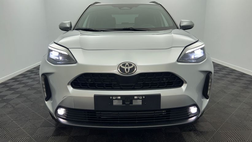 Aperçu du véhicule : Hybride 130ch 2WD Design Gris Minéral avec 2100€ d'équipements inclus