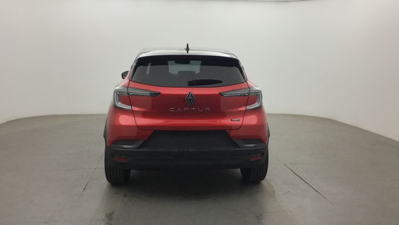 Aperçu du véhicule : CAPTUR E-Tech full hybrid 160 ch Techno