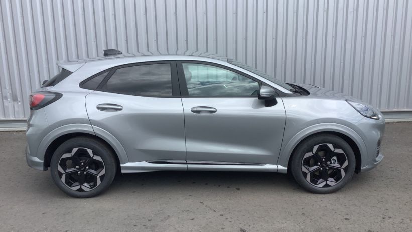 Aperçu du véhicule : PUMA 1.0 EcoBoost 125 ch mHEV S&S BVM6 ST-Line X