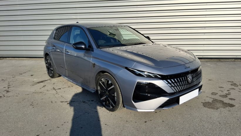 Aperçu du véhicule : 308 Hybrid 145 e-DCS6 GT