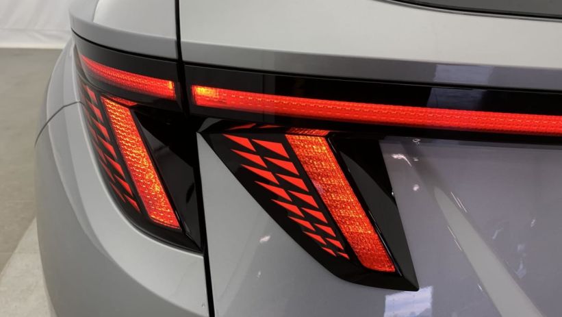 Aperçu du véhicule : 1.6 T-GDI 239 Hybrid BVA6 Creative