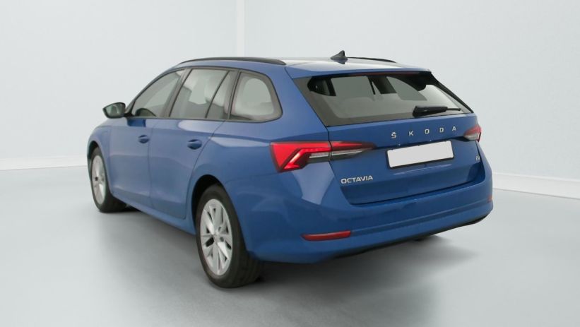 Aperçu du véhicule : 1.4 TSI PHEV iV 204 ch DSG6e Ambition