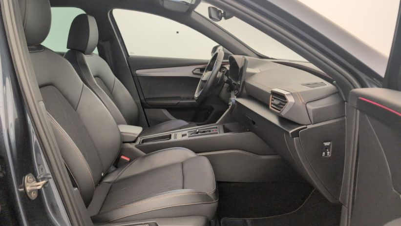 Aperçu du véhicule : 1.4 e-HYBRID 204 ch DSG6 Business Edition