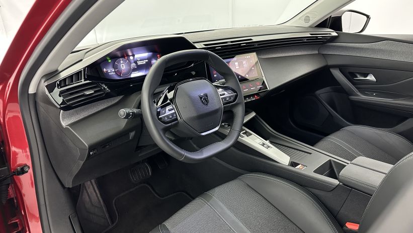 Aperçu du véhicule : 1.5 BlueHDi 130ch Allure EAT8