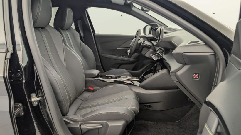 Aperçu du véhicule : Hybrid 136 e-DCS6 GT