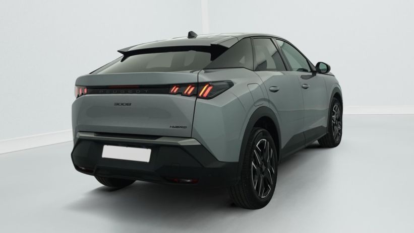 Aperçu du véhicule : HYBRID 136 E-DCS6 ALLURE