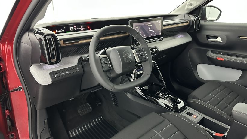 Aperçu du véhicule : 1.2 Hybride 145ch Plus e-DCS6