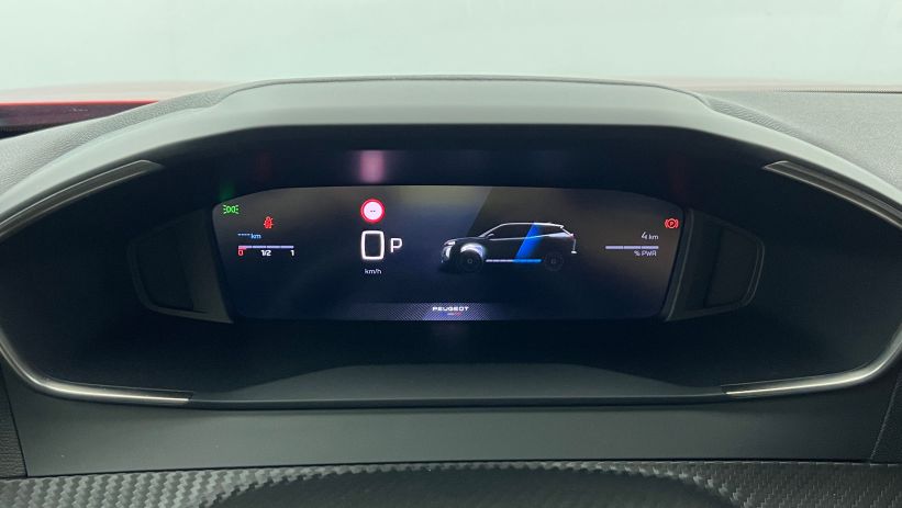 Aperçu du véhicule : Hybrid 145 e-DCS6 Allure Rouge Elixir avec 2350€ d'équipements inclus