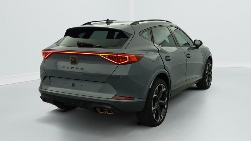 Aperçu du véhicule : 1.4 e-HYBRID 204 ch DSG6 V
