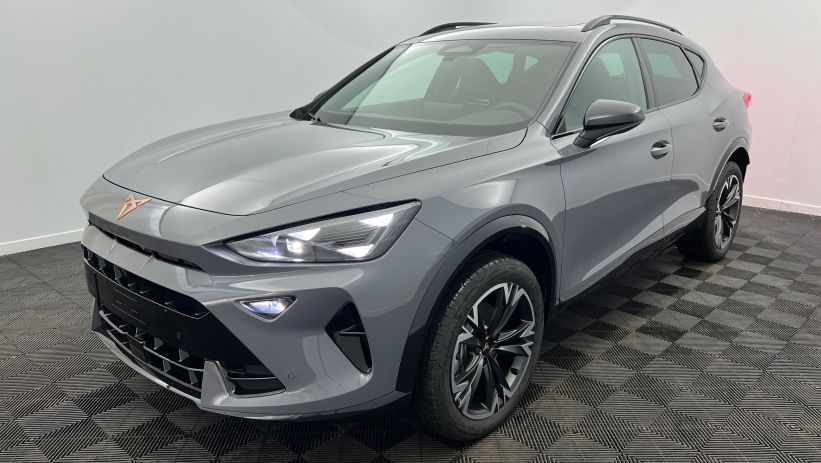 Aperçu du véhicule : 2.0 TDI 150 ch DSG7 V Gris Graphène avec 4538€ d'équipements inclus