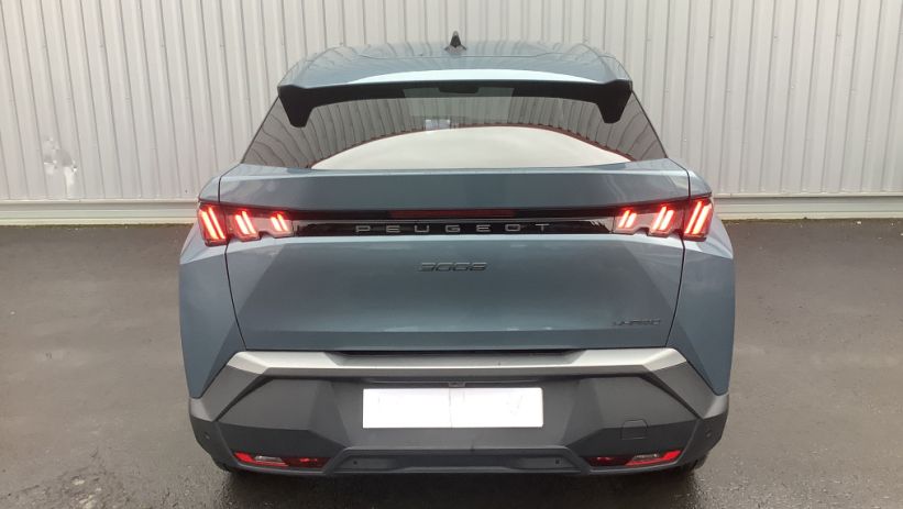 Aperçu du véhicule : 3008 Hybrid 136 e-DCS6 Allure