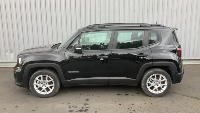 Aperçu du véhicule : RENEGADE 1.5 Turbo T4 130 ch BVR7 e-Hybrid Altitude