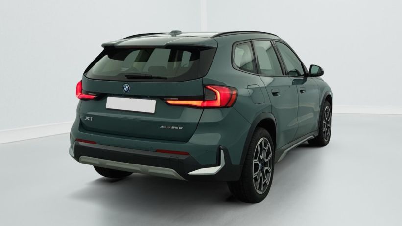 Aperçu du véhicule : XDRIVE 25E 245CH DKG7 XLINE