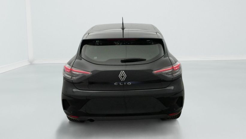 Aperçu du véhicule : BLUE DCI 100 CH GSR2 EVOLUTION