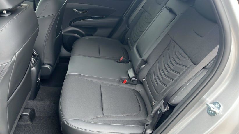 Aperçu du véhicule : 1.6 T-GDI 215 Hybrid BVA6 Creative