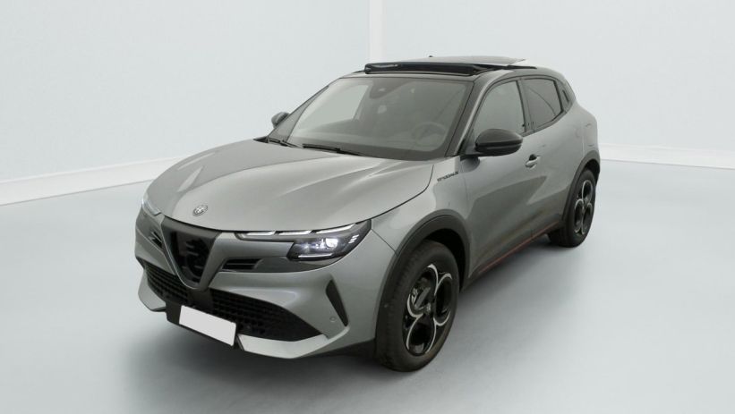 Aperçu du véhicule : 1.2 Ibrida 136 ch eDCT6 Speciale