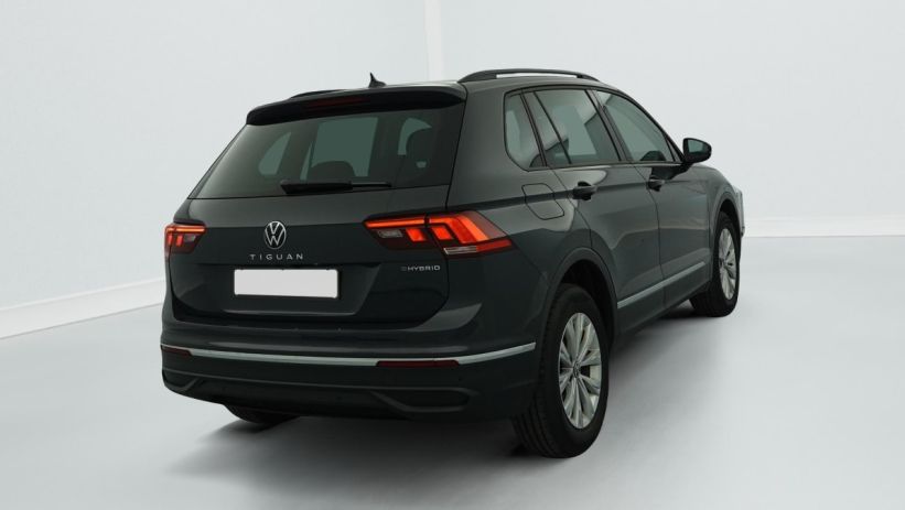 Aperçu du véhicule : 1.4 EHYBRID 245CH DSG6 LIFE