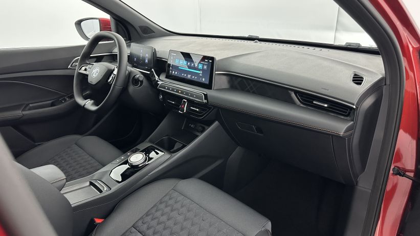 Aperçu du véhicule : 1.5 Hybrid+ 195ch Luxury
