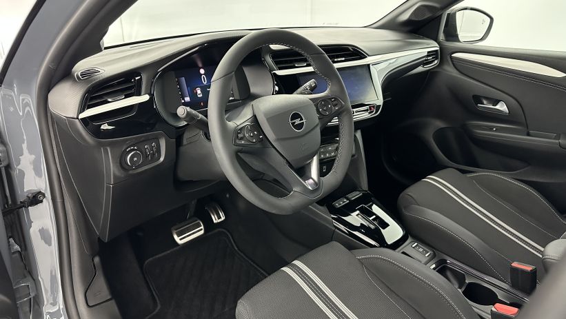 Aperçu du véhicule : 1.2 Turbo 100ch GS BVA8