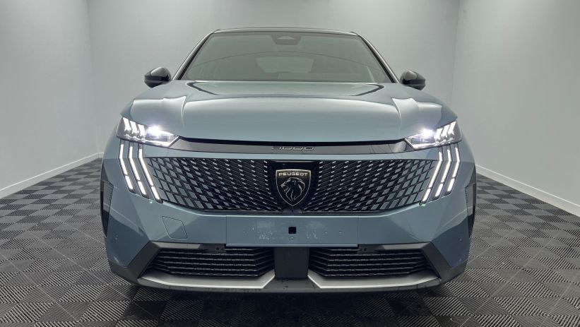 Aperçu du véhicule : Hybrid 145 e-DCS6 GT Bleu Ingaro avec 4320€ d'équipements inclus