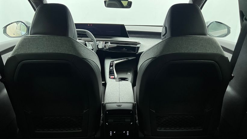 Aperçu du véhicule : Hybrid 145 e-DCS6 GT Exclusive Noir Perla Nera avec 2450€ d'équipements inclus