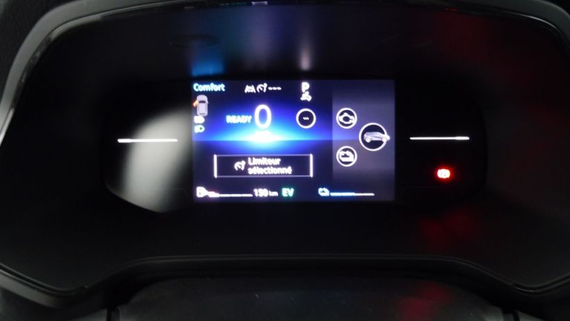 Aperçu du véhicule : 1.6 E-TECH FULL HYBRID 145CH TECHNO