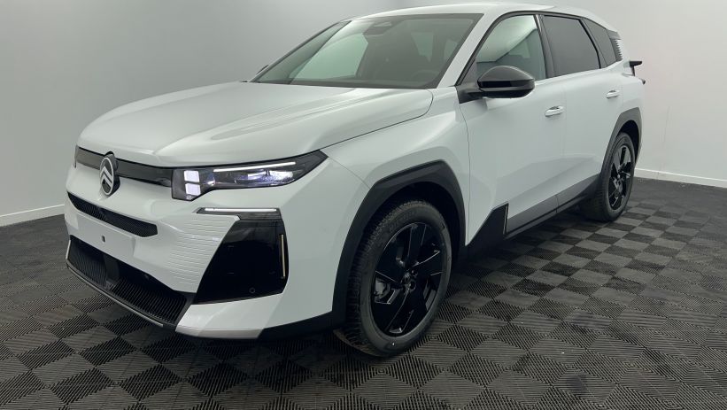 Aperçu du véhicule : Nouveau Hybrid 145 e-DCS6 Max Blanc Okénite avec 2220€ d'équipements inclus