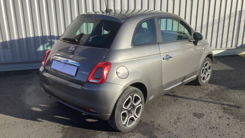 Aperçu du véhicule : 500 MY22 1.0 70 ch Hybride BSG S/S Cult