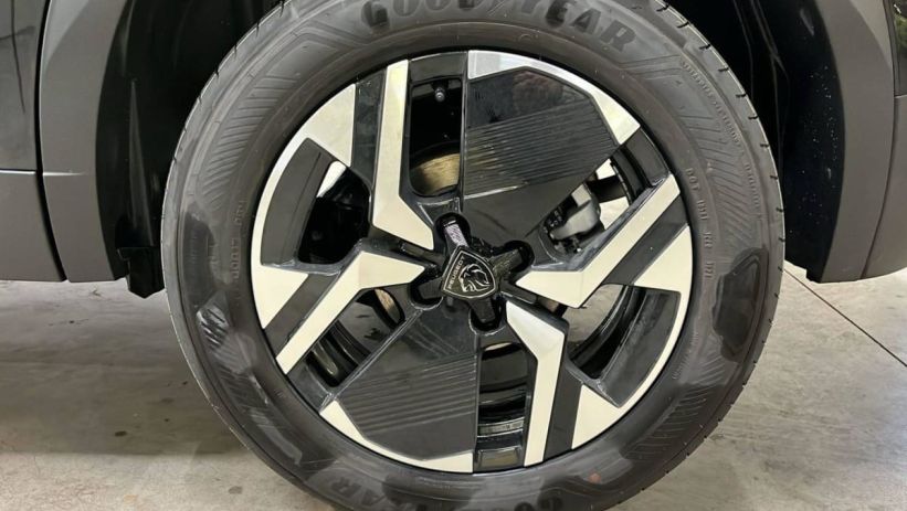 Aperçu du véhicule : PureTech 130 S S EAT8 GT