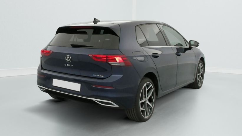 Aperçu du véhicule : 1.4 HYBRID RECHARGEABLE OPF 204 DSG6 STYLE