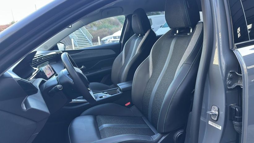 Aperçu du véhicule : PureTech 130ch S S BVM6 Allure